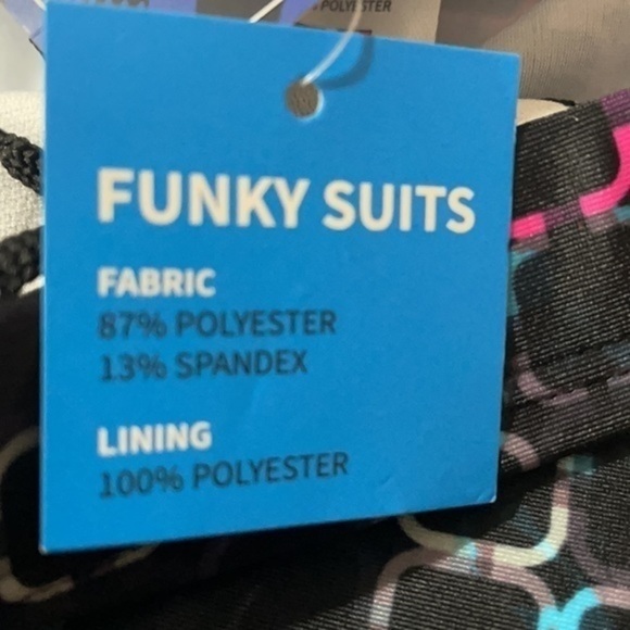 Flow Black Gear Competitive Swim Suit youth Sz 26 - Picture 5 of 7